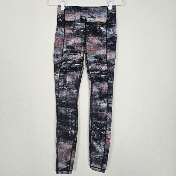 Lululemon Time to Sweat Speed Up Tight | Luxtreme Leggings Size 4 - Picture 2 of 11